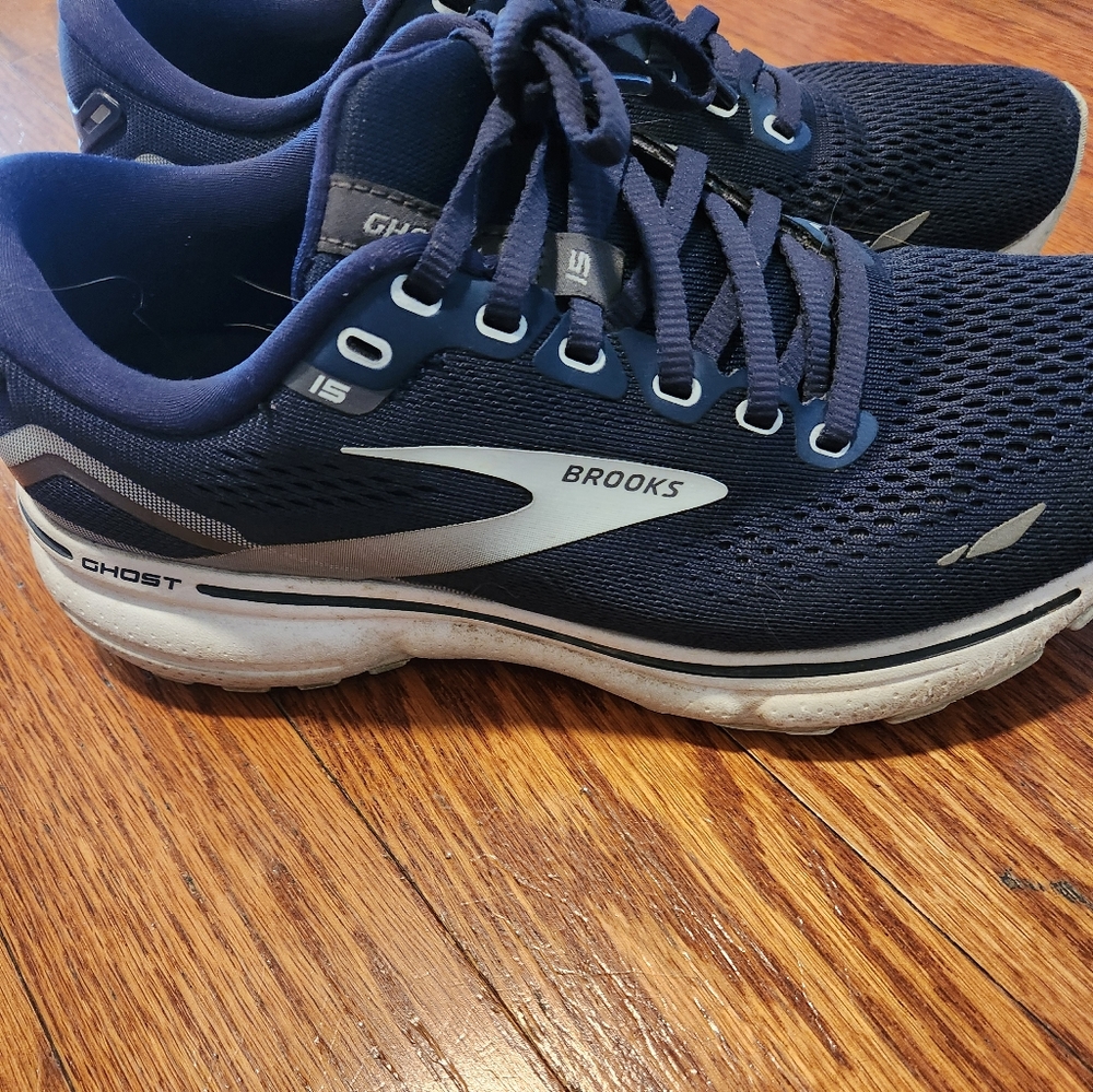 Brooks ghost 15 sneakers